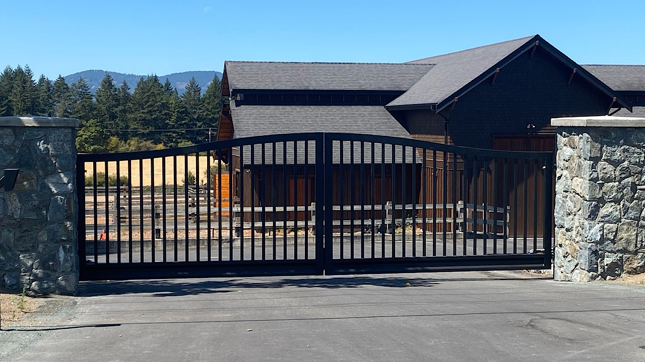 Driveway Gates Prefabricated/Stock Aluminum Driveway Gates 19