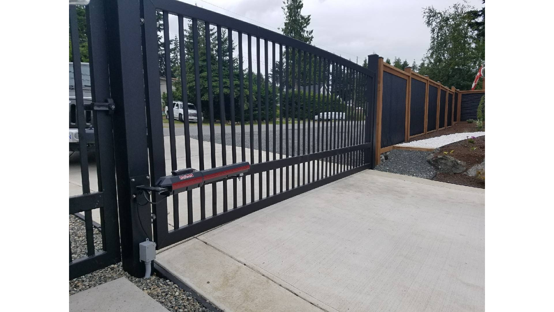 Driveway Gates Custom Aluminum Swing Driveway Gates Broadstreet 2